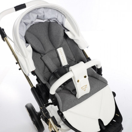Детская коляска 2 в 1 Junama Hand Craft White+Gold